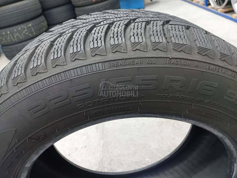 Nokian 225/55 R16 Zimska