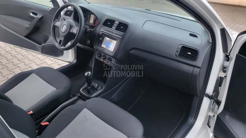 Volkswagen Polo 1.2i TRENDLINE