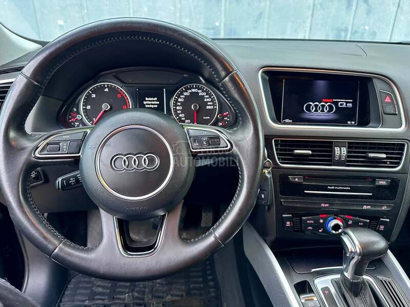 Audi Q5 S-LINE/4x4/LED