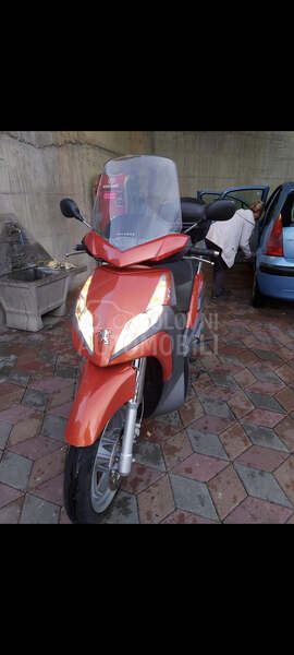 Peugeot Geopolis