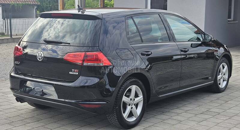 Volkswagen Golf 7 1.4 TSI LOUNGE