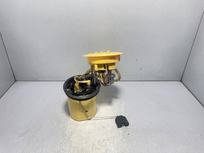 PUMPA GORIVA U REZERVOARU