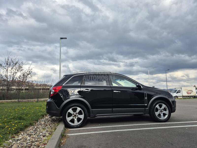 Opel Antara 