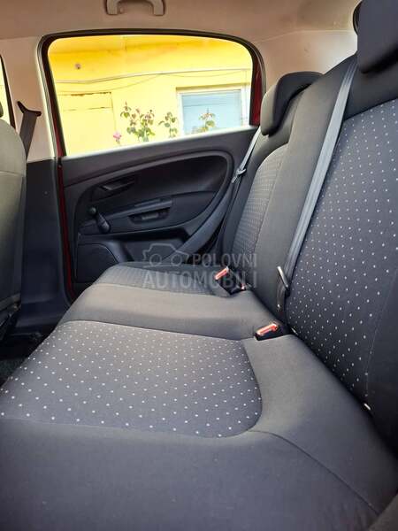 Fiat Grande Punto 1.2 b 8V