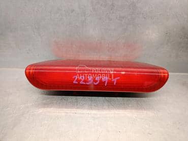 Treće stop svetlo za Nissan Juke od 2010. do 2018. god.