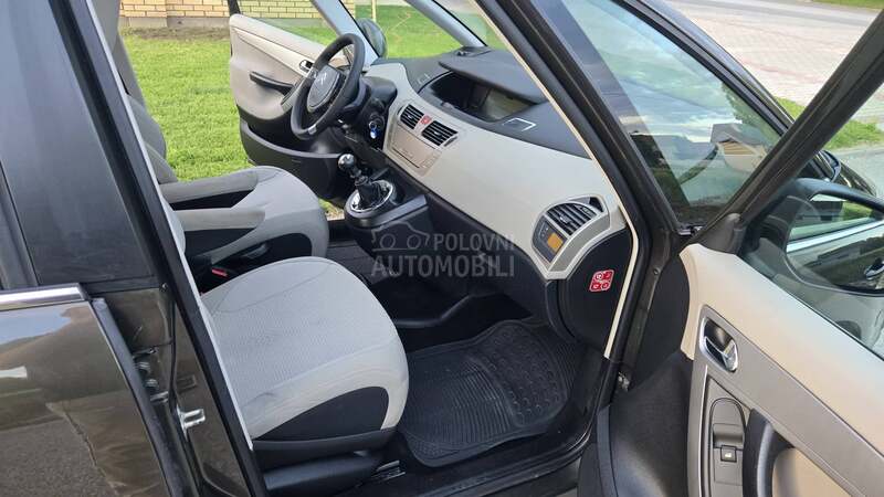 Citroen C4 Grand Picasso 1.6 Hdi 7 sedista