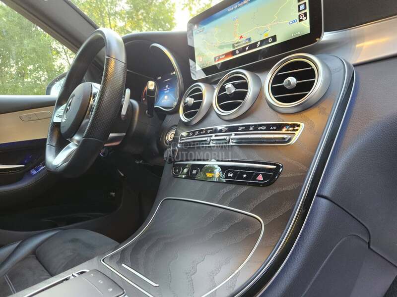 Mercedes Benz GLC 300 DE AMG LINE EQ 4mati