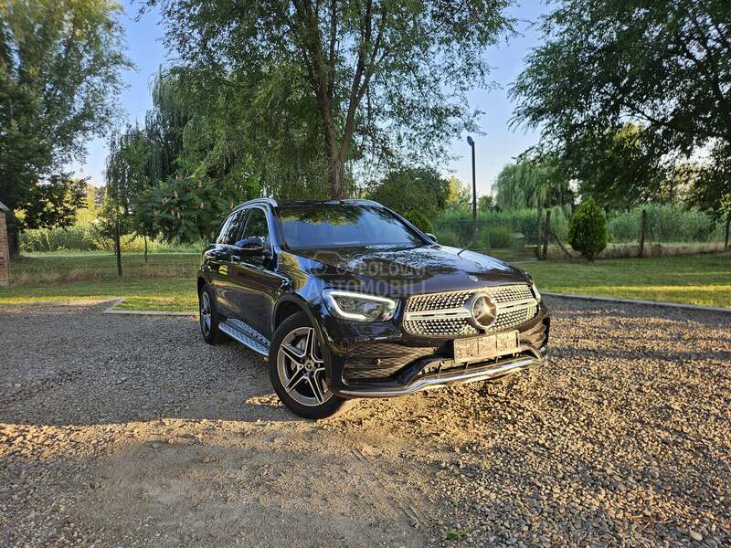 Mercedes Benz GLC 300 DE AMG LINE EQ 4mati