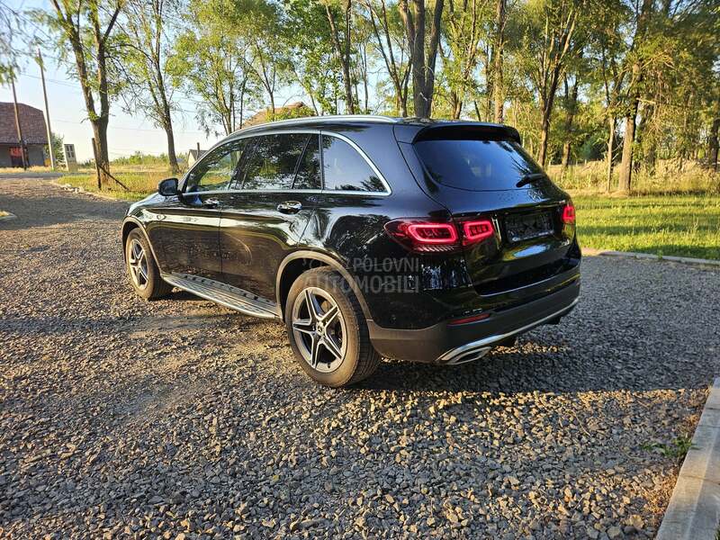 Mercedes Benz GLC 300 DE AMG LINE EQ 4mati