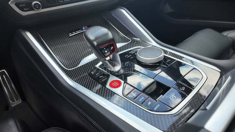 BMW X5 M frozen/bowers/sky