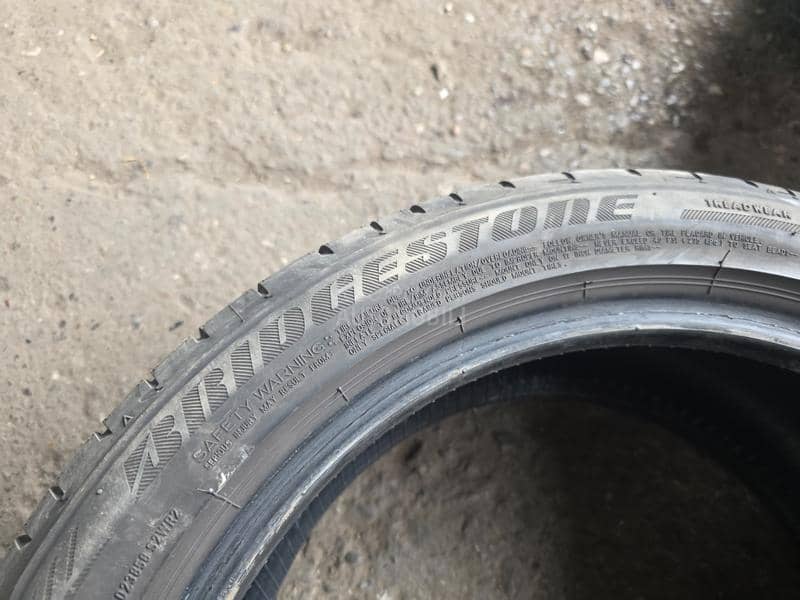 Bridgestone 245/40 R17 Letnja