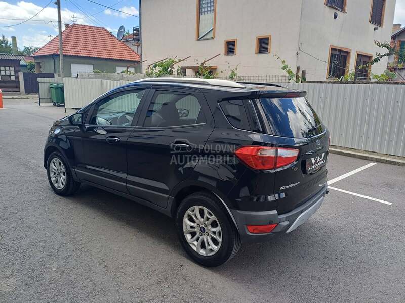 Ford EcoSport 1.5TDCI/TITANIUM/