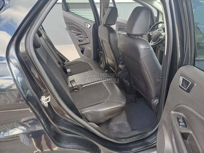 Ford EcoSport 1.5TDCI/TITANIUM/