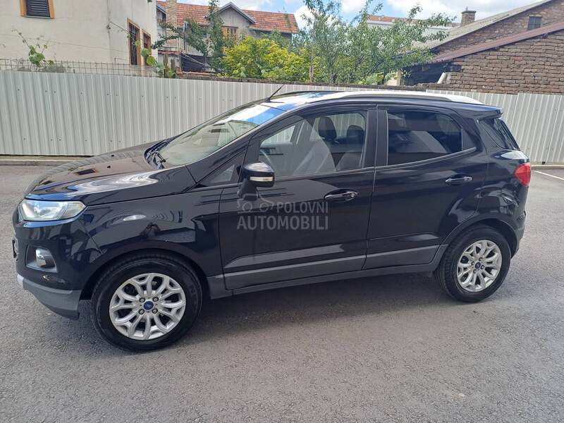 Ford EcoSport 1.5TDCI/TITANIUM/