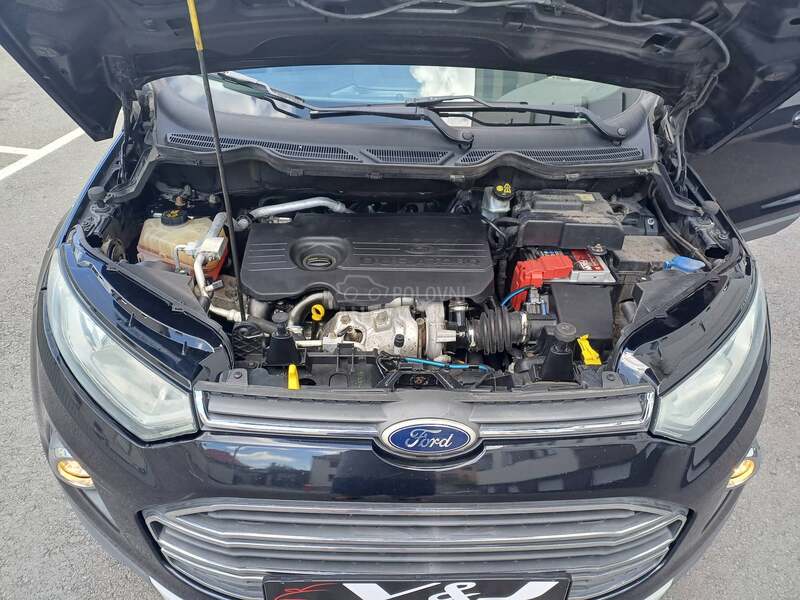 Ford EcoSport 1.5TDCI/TITANIUM/