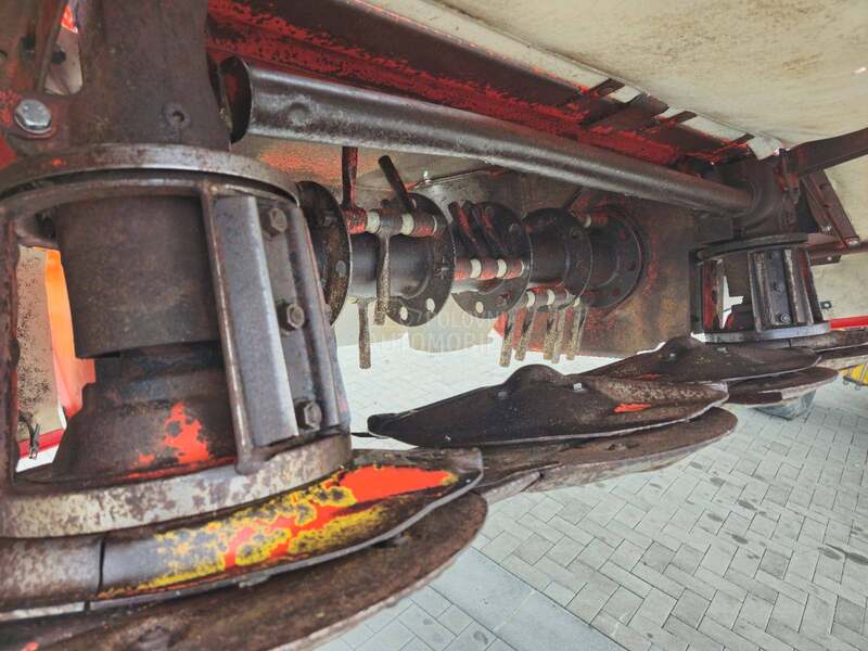 Kuhn FC 202