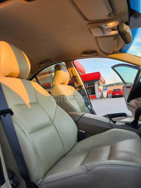Volvo S60 2.5T 4x4