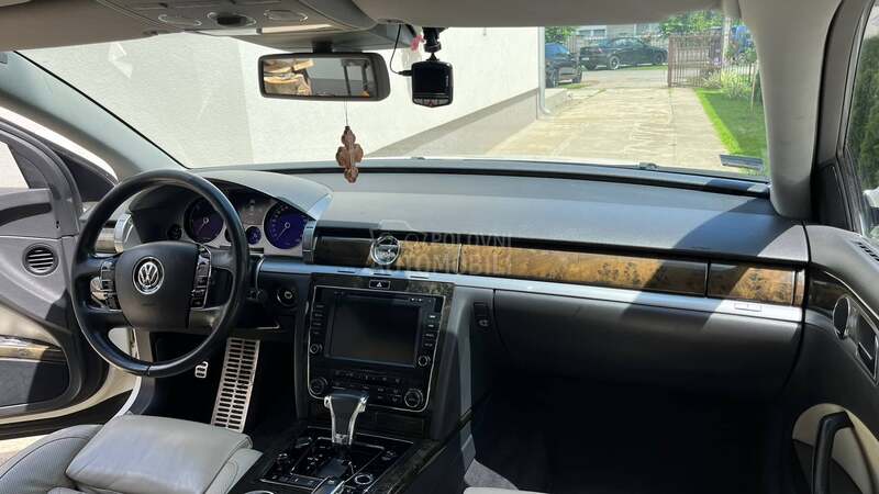Volkswagen Phaeton LONG/EXCLUSIVE/V6
