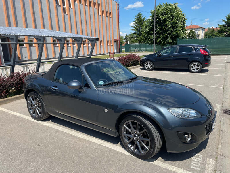 Mazda MX-5 1.8 Hamaki