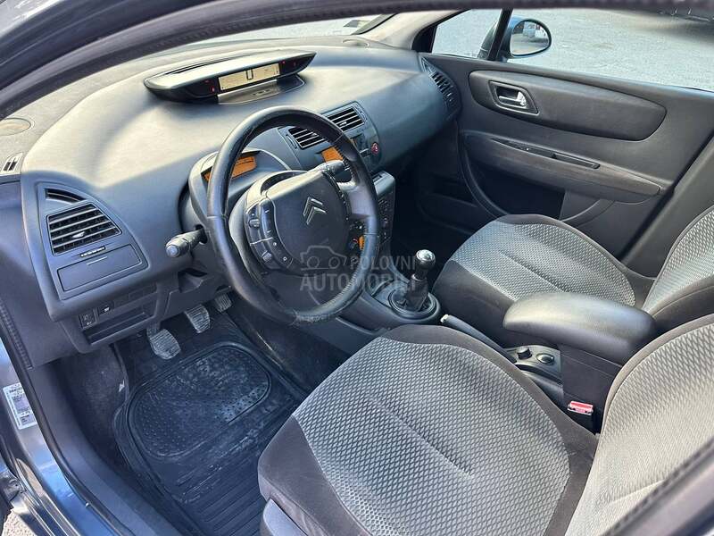 Citroen C4 