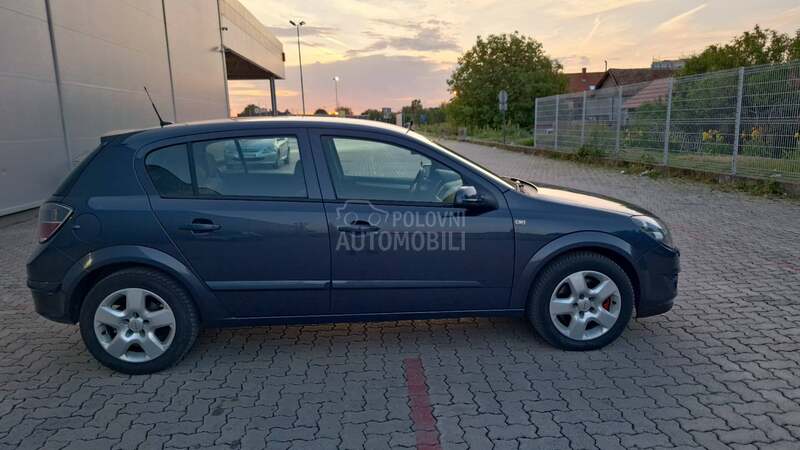 Opel Astra H KEYLESS GO