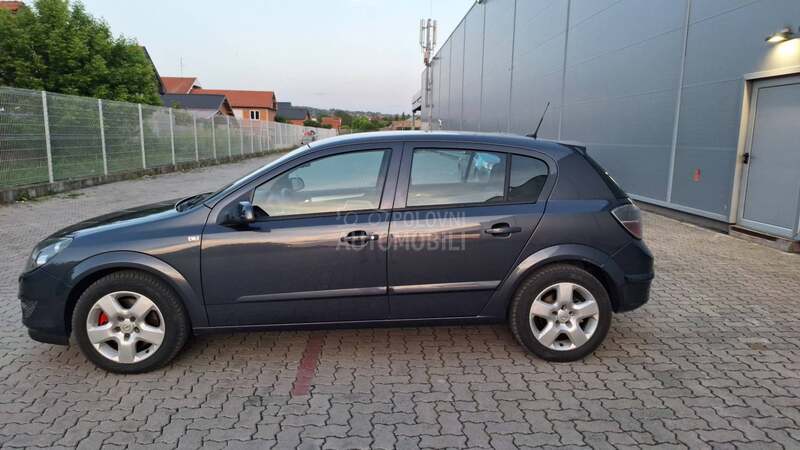 Opel Astra H KEYLESS GO