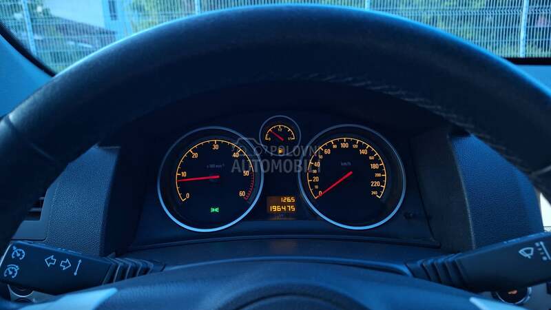 Opel Astra H KEYLESS GO