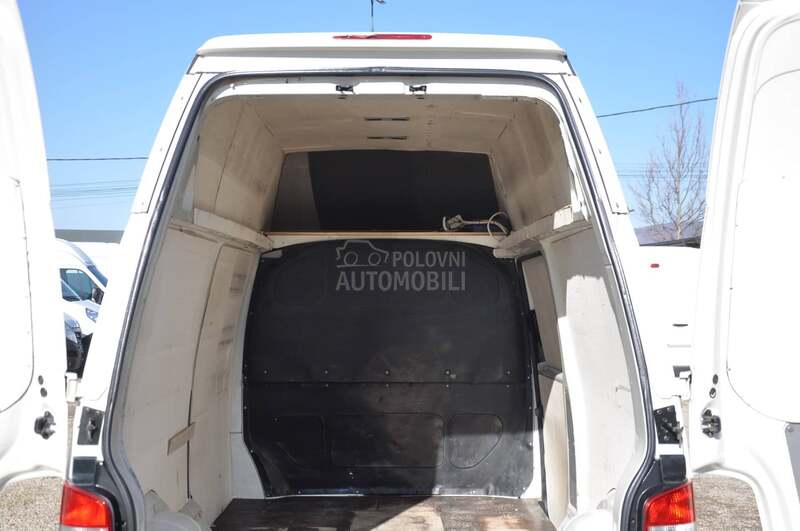 Volkswagen Transporter T5 POVIŠENI 4x4 KAO NOV