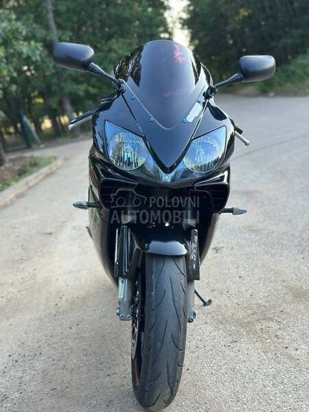 Honda CBR F4i