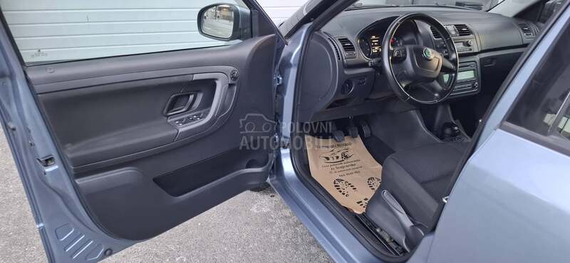 Škoda Fabia 1.2 tsi veliki.serv