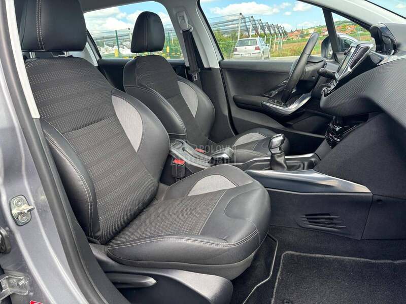 Peugeot 2008 1.2 Allure