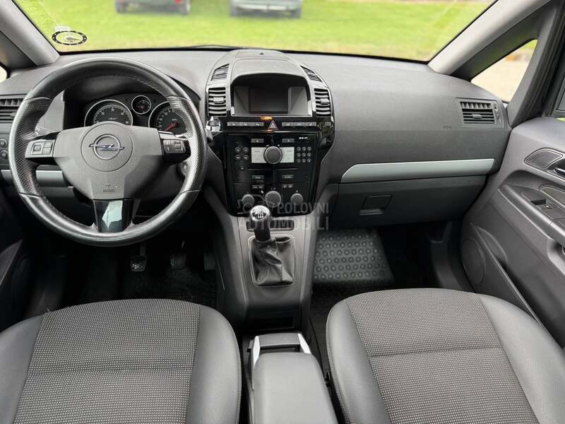 Opel Zafira 1.7 OPC Line