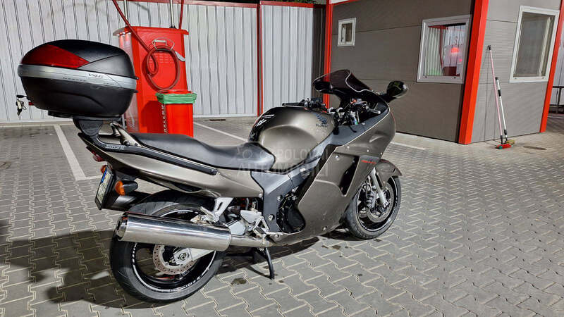Honda cbr1100xx