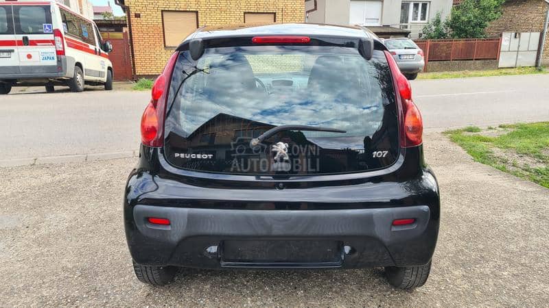 Peugeot 107 