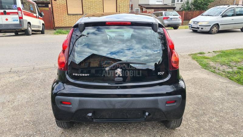 Peugeot 107 
