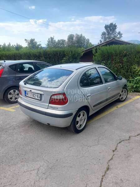 Renault Megane 1.6 16v
