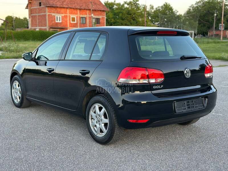 Volkswagen Golf 6 1.4b NOV NOV