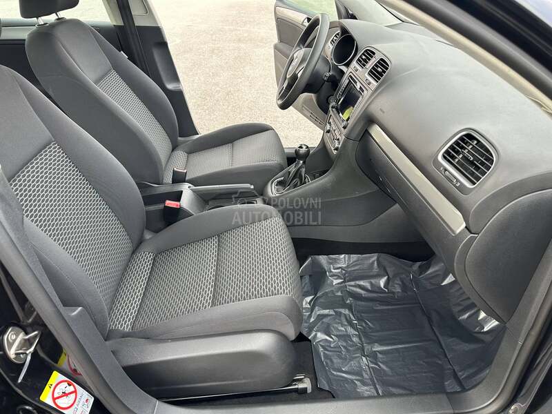 Volkswagen Golf 6 1.4b NOV NOV