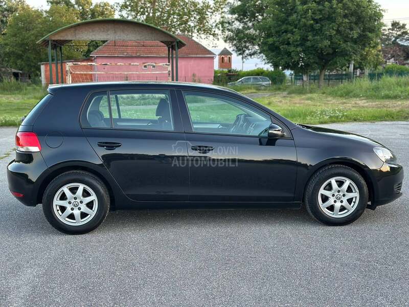 Volkswagen Golf 6 1.4b NOV NOV