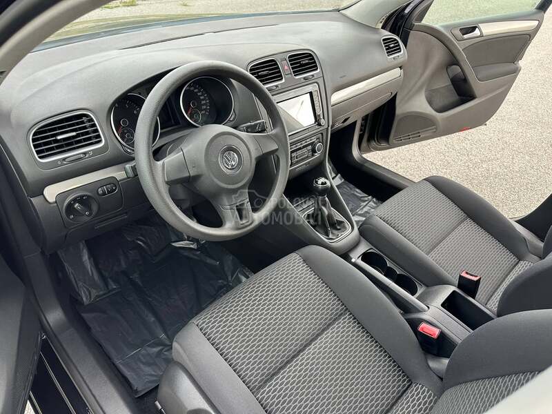 Volkswagen Golf 6 1.4b NOV NOV