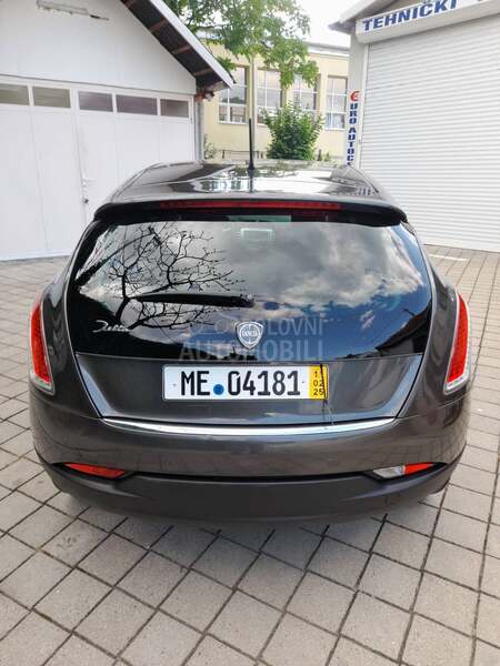Lancia Delta 