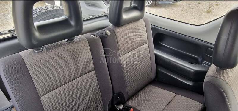 Suzuki Jimny 1.3b AUTO.MAT