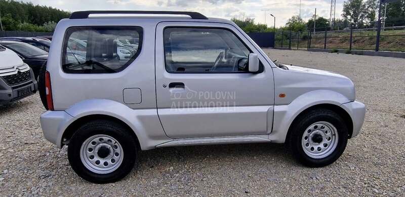 Suzuki Jimny 1.3b AUTO.MAT