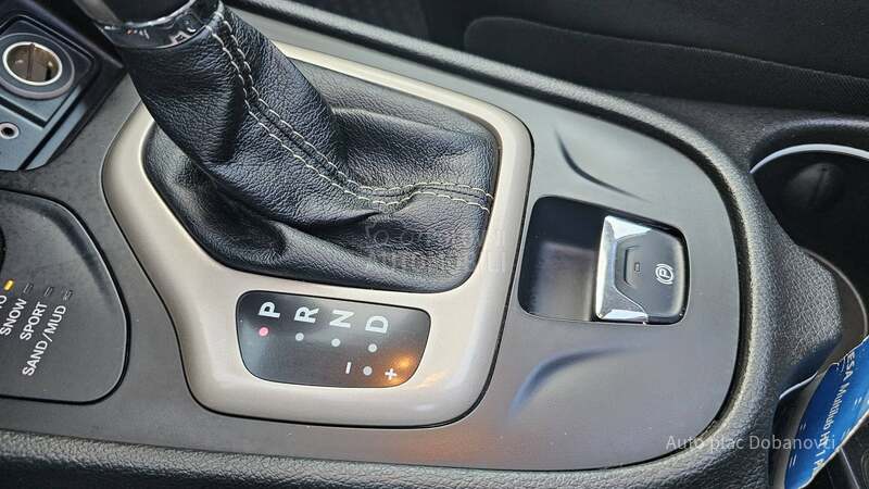 Jeep Cherokee 2.0 D 4x4 LIMIT/PANO