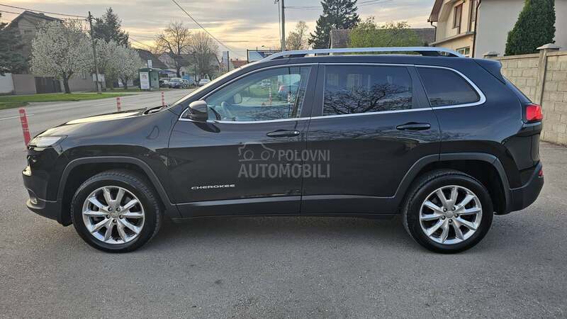 Jeep Cherokee 2.0 D 4x4 LIMIT/PANO