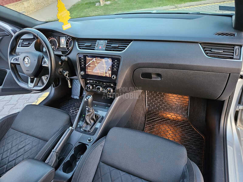 Škoda Octavia VRS-DSG-LED-REG