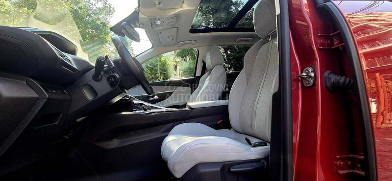 Peugeot 3008 ALLURE PAN0RAMA