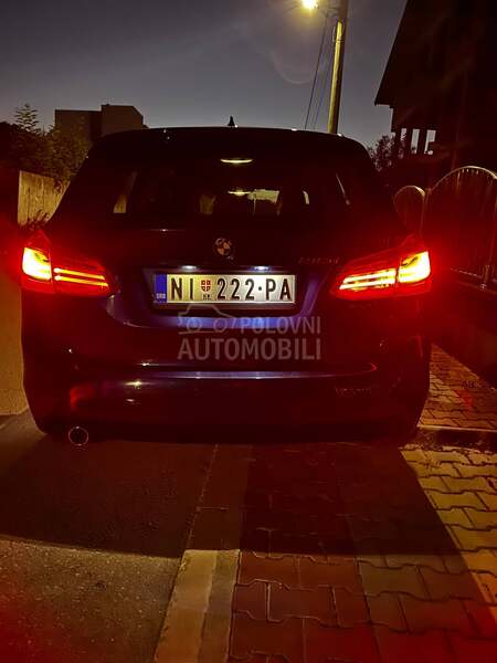 BMW 218 2.0
