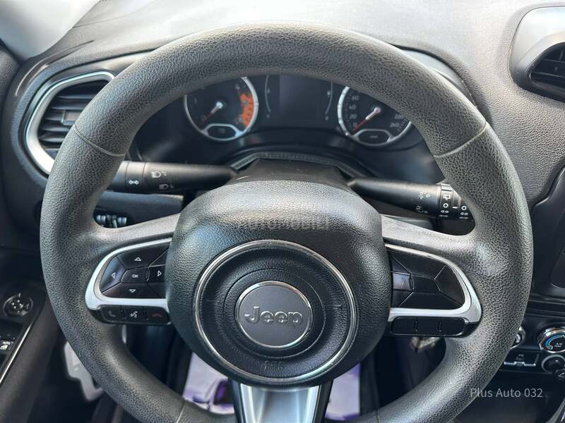 Jeep Renegade N O V