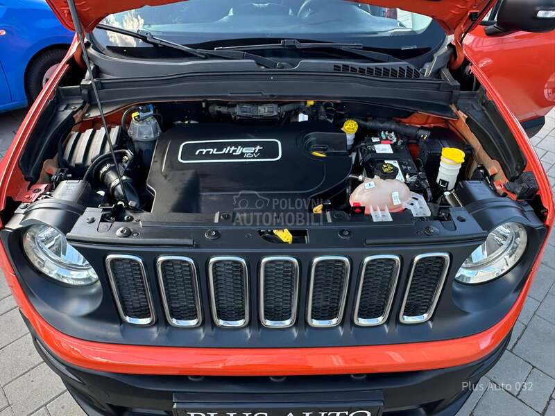 Jeep Renegade N O V